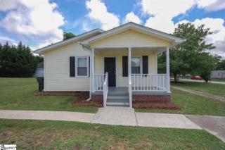 203 David Ave, Greer, SC 29651-4611