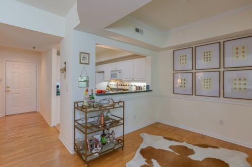 3636 Habersham Rd, Atlanta GA  30305-1153 exterior