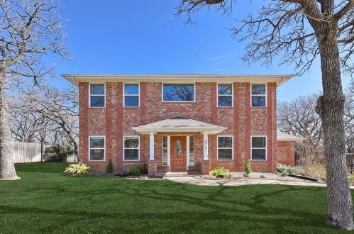 6818 Crane Rd, Fort Worth, TX 76182-4305