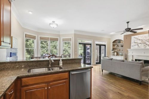 1520 Markan Dr, Atlanta GA  30306-2226 exterior