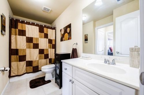 605 Herron Trce, Atlanta GA  30349-1598 exterior