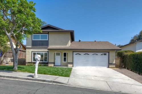 3106 Morningside Dr, Oceanside, CA 92056-4401