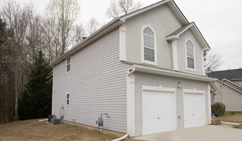 2150 Mulberry Ln, Lithonia, GA 30058-2989