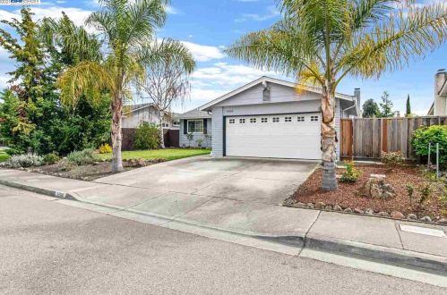 6268 Robin Ct, Pleasanton, CA 94588-4454
