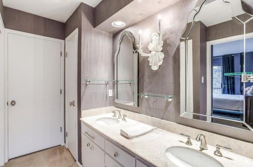 4715 Collinwood Ave, Fort Worth TX  76107-4162 exterior