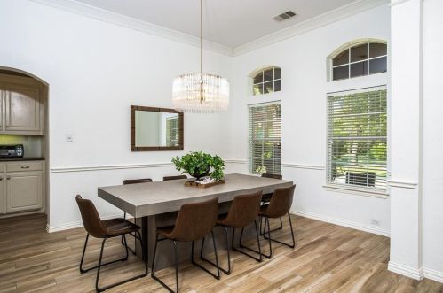 1713 Coyote Rdg, Carrollton TX 75010-3248 exterior