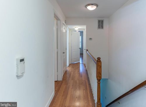 3820 Chesterwood Dr, Silver Spring, MD 20906-2861