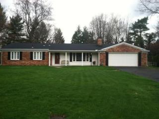 5633 Woodridge Dr, Toledo, OH 43623-1063