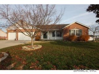 5777 Pebble Ct, Smithton, IL 62285-3649