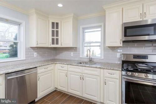 26 Cleveland Ave, Blenheim, NJ 08012-3009