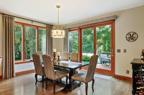 3315 Crestmoor Dr, Saint Paul MN  55125-5006 exterior