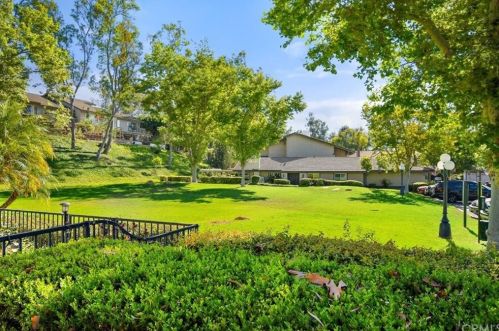 6576 Paseo El Greco, Anaheim CA  92807-5012 exterior