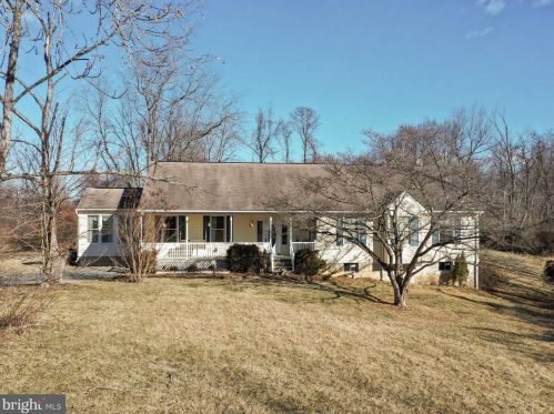 11748 Armistead Filler Ln, Lovettsville, VA 20180-1915