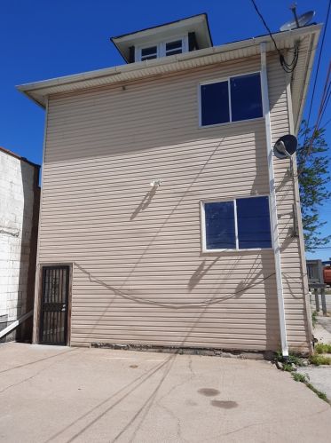 314 157th St, Dixmoor, IL