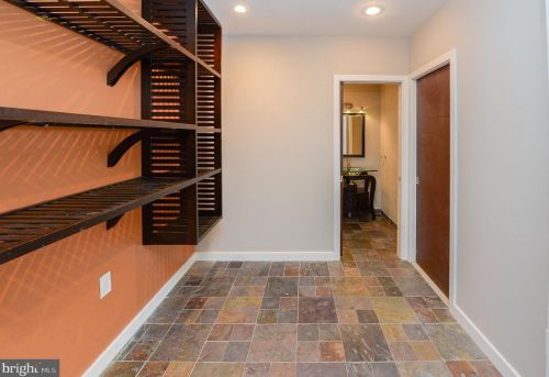 1306 4 St, Philadelphia PA 19140-5652 exterior