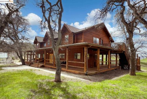 19011 Mines Rd, Livermore, CA 94550-8453
