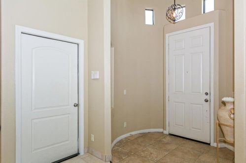 13416 Cholla Dr, Desert Hot Springs, CA 92240-5417