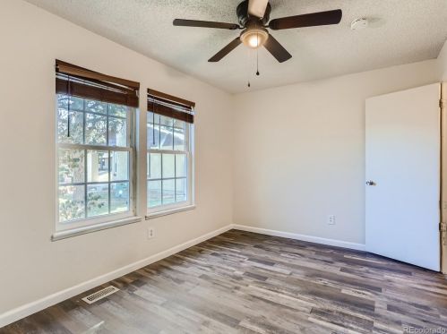 3854 Evanston St, Aurora CO  80014-4033 exterior