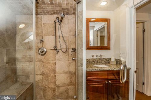 248 Upper Fry Rd, Trenton NJ 08628-2734 exterior