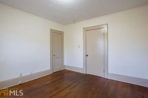 1069 Hemphill Ave, Atlanta GA  30318-5441 exterior
