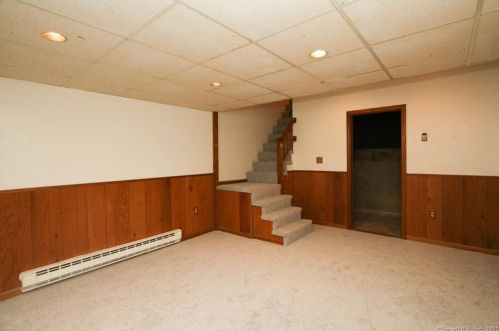 52 Rising Trail Dr, Middletown CT  06457-1671 exterior