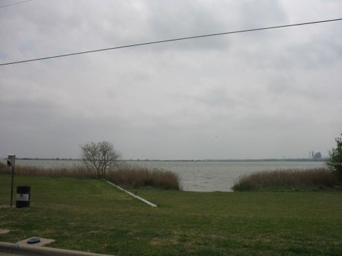 5801 Marvin Loving Dr, Garland TX  75043-4590 exterior