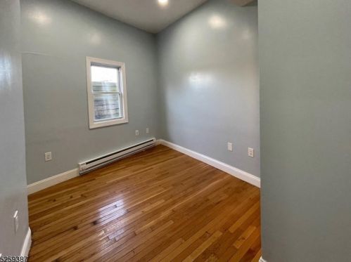 399 Riv St, Paterson NJ 07502-1012 exterior