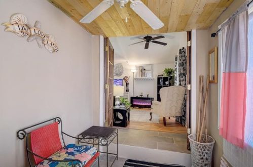 1135 Hillcrest Dr, Atlanta, GA 30316-4562