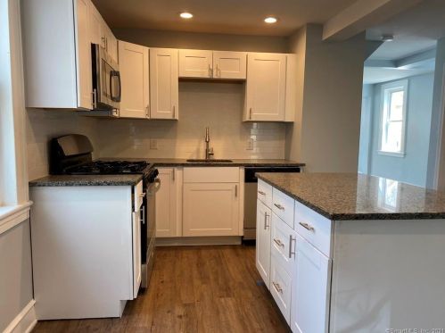 33 Monroe St, Torrington CT  06790-3209 exterior