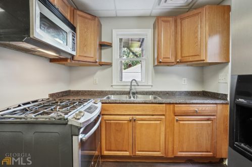 391 Arnold St, Atlanta GA  30308-2911 exterior
