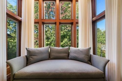 406 Brierhill Rd, Bannockburn IL  60015-4402 exterior