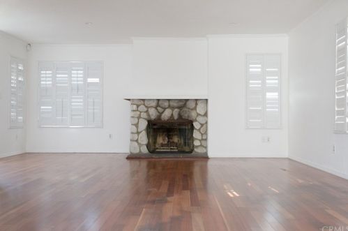 162 Walnut Ave, Rialto, CA 92376-3410