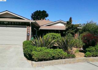 433 Kitty Hawk Rd, Alameda, CA 94501-6037