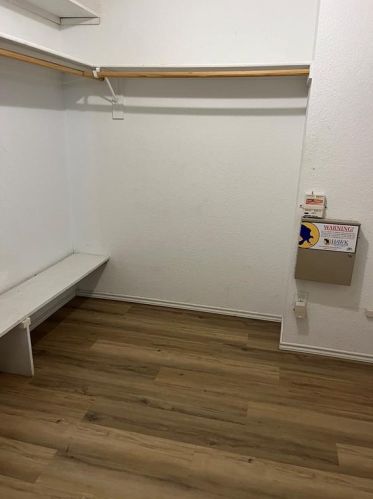 7960 Hidden Brook Dr, Fort Worth TX  76120-3635 exterior