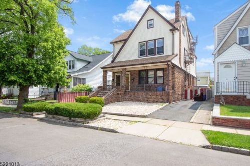 154 17th St, Bloomfield, NJ 07003-5817