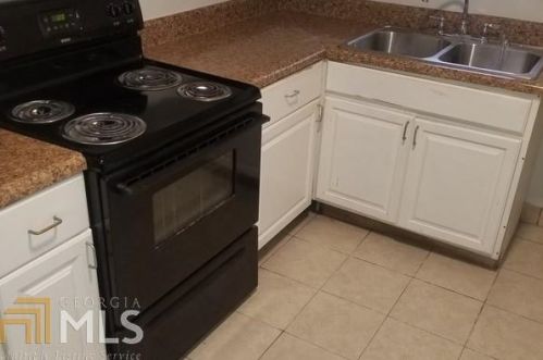 4176 Elizabeth Park Ct, Conley, GA 30288-1828