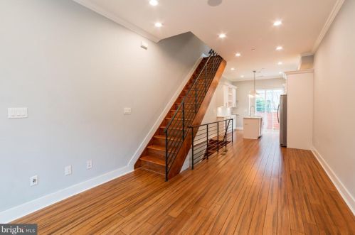 2329 Gerritt St, Philadelphia PA  19146-4106 exterior
