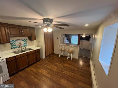 226 Bacon St, Primrose PA 17901-3985 exterior