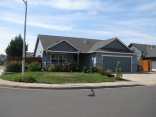 801 Arrow Leaf Pl, Harrisburg, OR 97446-9685
