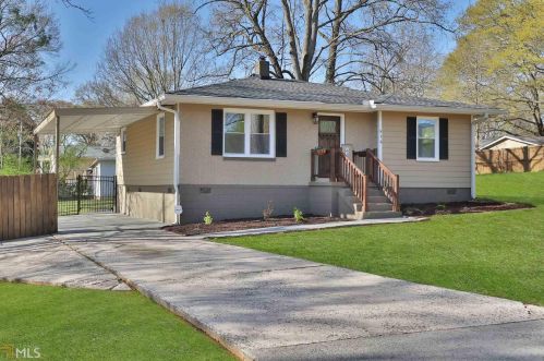 976 Pinehurst Dr, Smyrna GA  30080-4225 exterior