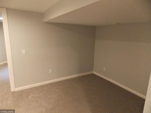 61 Cook Ave, Saint Paul MN  55130-3837 exterior