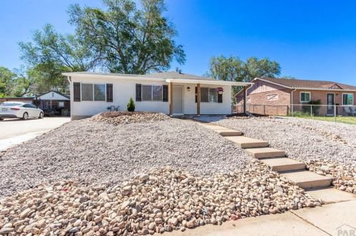 2611 Emilia St, Pueblo, CO 81005-2816