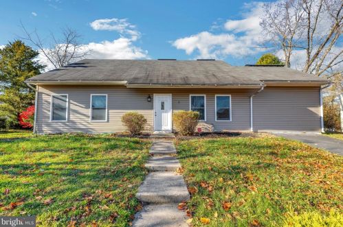 8 Amber Pl, Erial, NJ 08081-1712