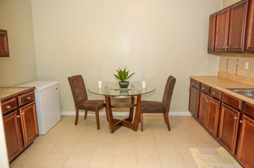 3550 Hamlin Sq, Atlanta GA  30331-7960 exterior