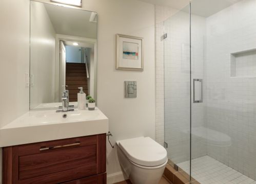 61 Coronado Ave, Los Altos CA  94022-2220 exterior