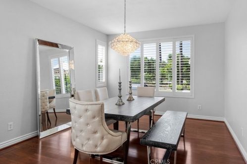 1191 Pamplona Dr, Riverside CA  92508-8724 exterior