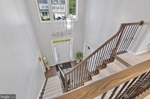 402 Chickamauga Dr, Harpers Ferry WV  25425 exterior