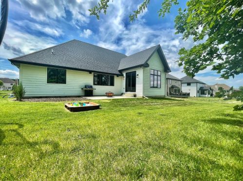 9212 Michigan Dr, Crown Point IN  46307-6521 exterior