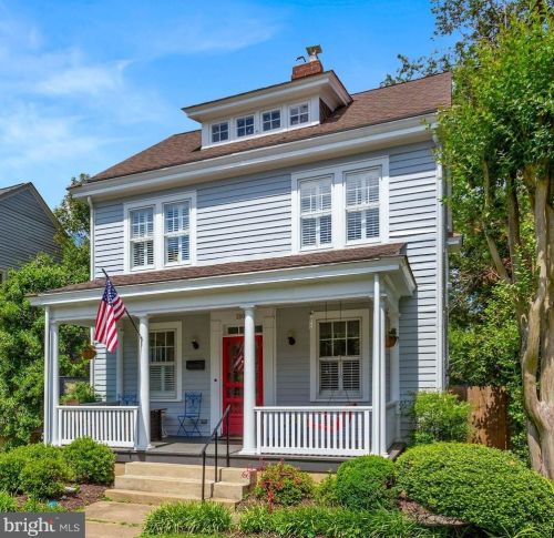 1309 Prince Edward St, Fredericksburg, VA 22401-3733
