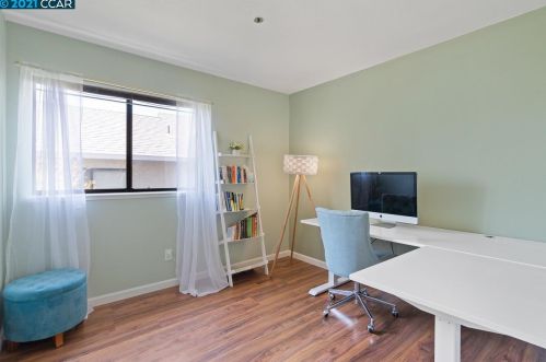 2649 Wellington Ct, Concord CA  94520-1124 exterior